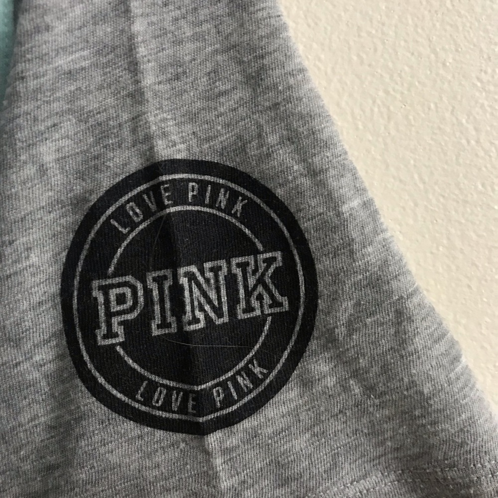 PINK t-shirt - Picture 3 of 4